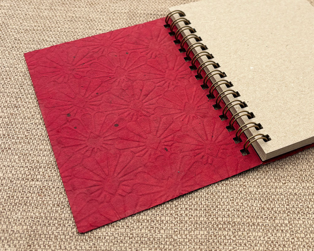 Small embossed notebook Sunburst Burgundy