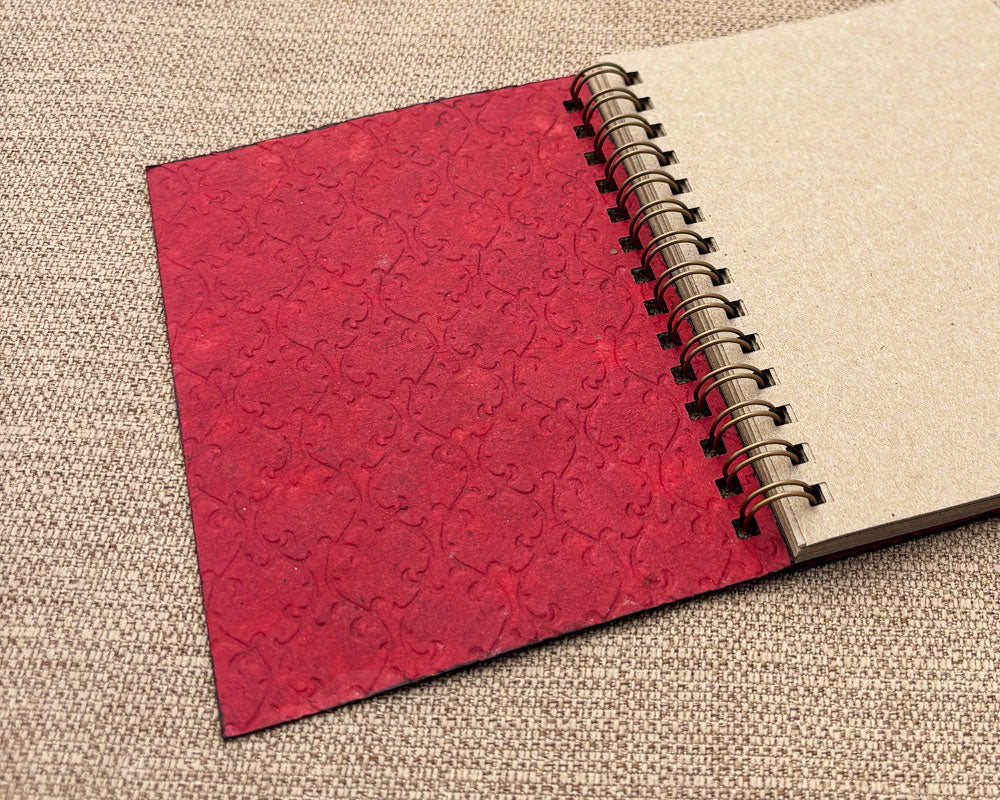 Small embossed notebook Trellis Burgundy