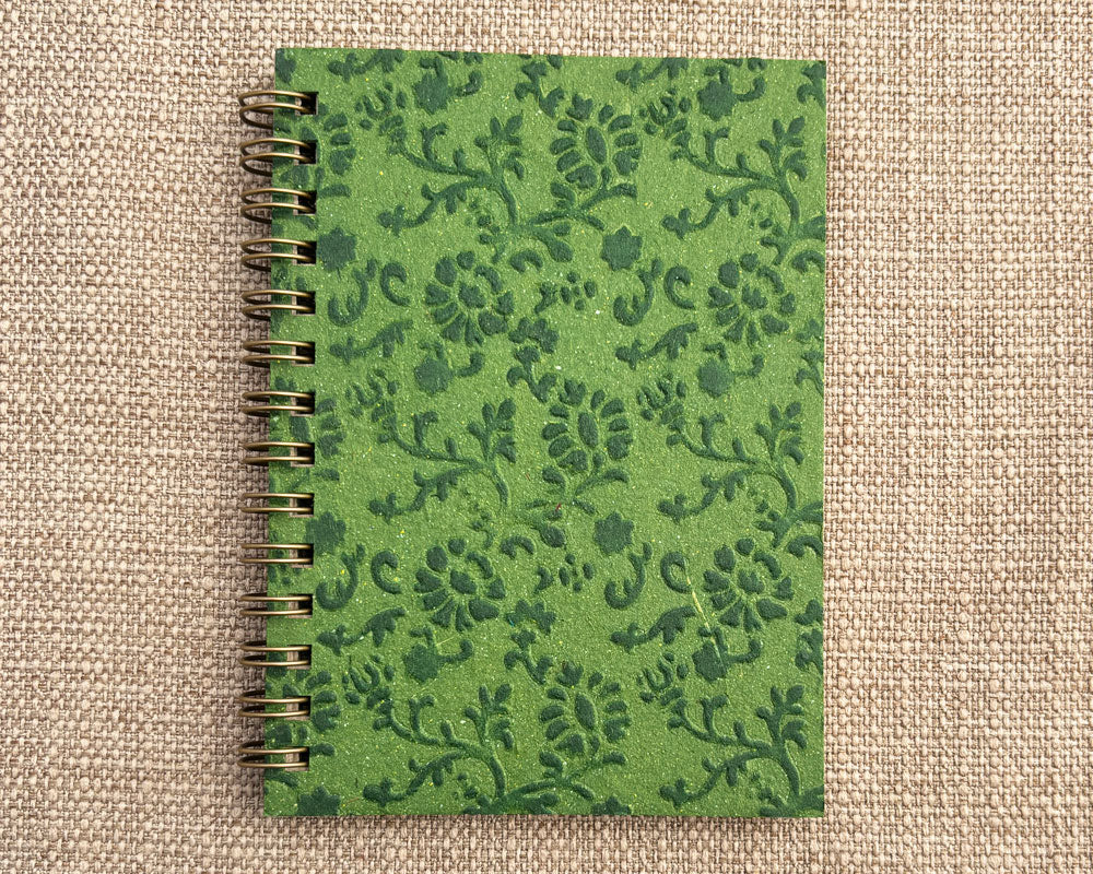 Small embossed notebook Green Floral