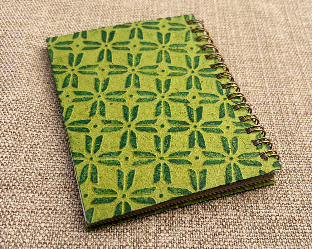 Small embossed notebook Green Pinwheel