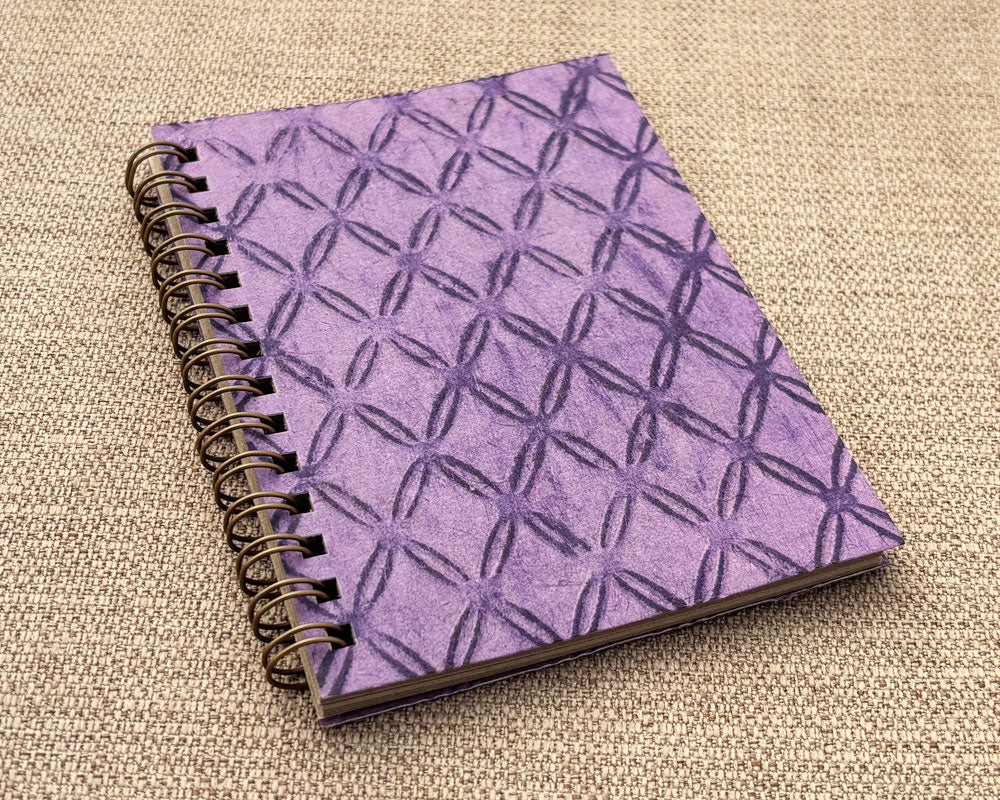 Small embossed notebook Purple Fishnet