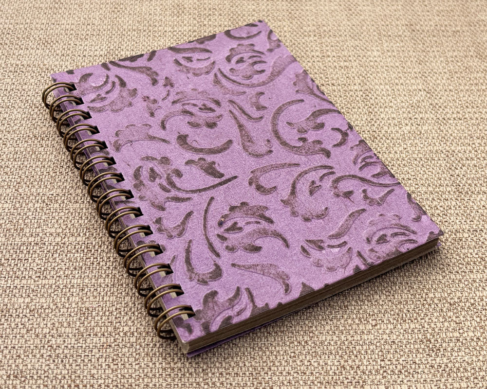Small embossed notebook Purple Paisley