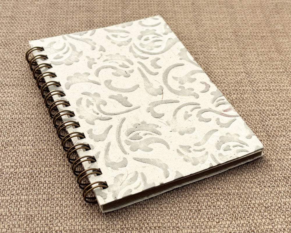 Small embossed notebook White Paisley 1
