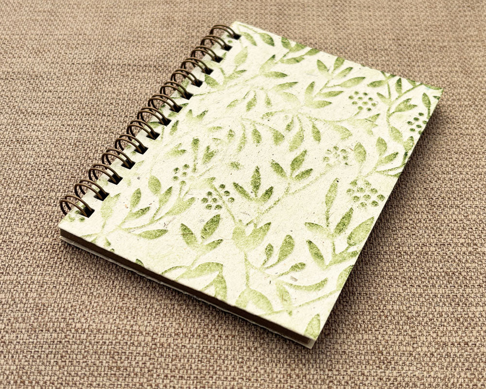 Small embossed notebook White Wattle