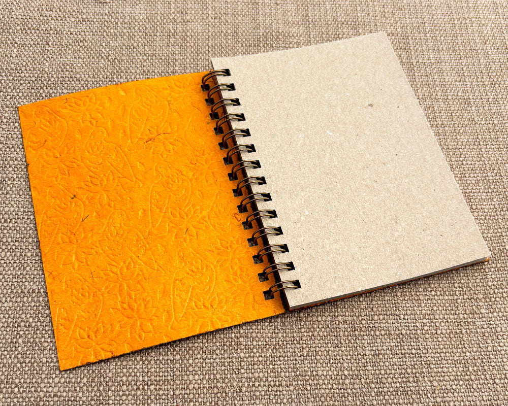 Small embossed notebook Yellow Birds