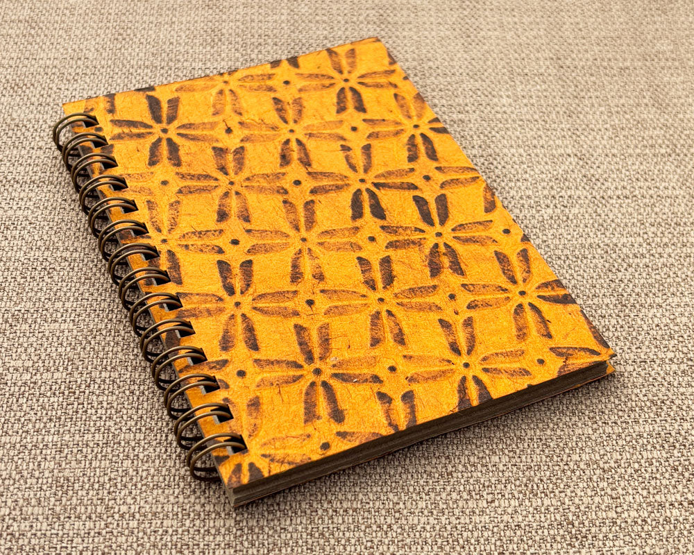 Small embossed notebook Yellow Pinwheel