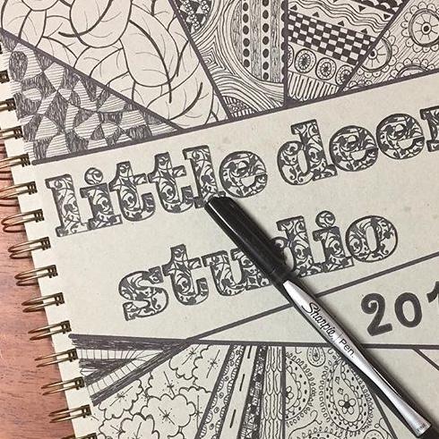 Naked Notebook A5 Dot Grid Grey Pages