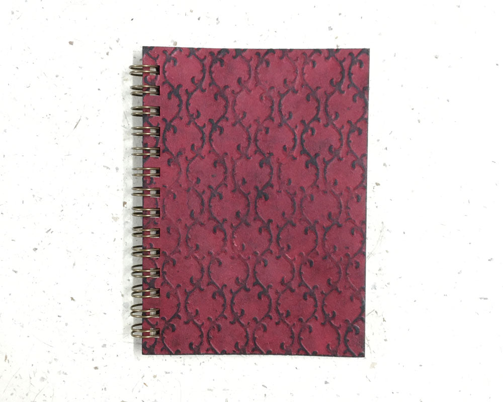 Small embossed notebook Trellis Burgundy