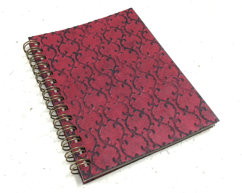 Small embossed notebook Trellis Burgundy