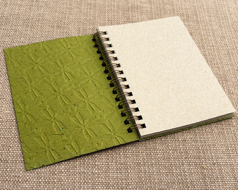Small embossed notebook Green Pinwheel