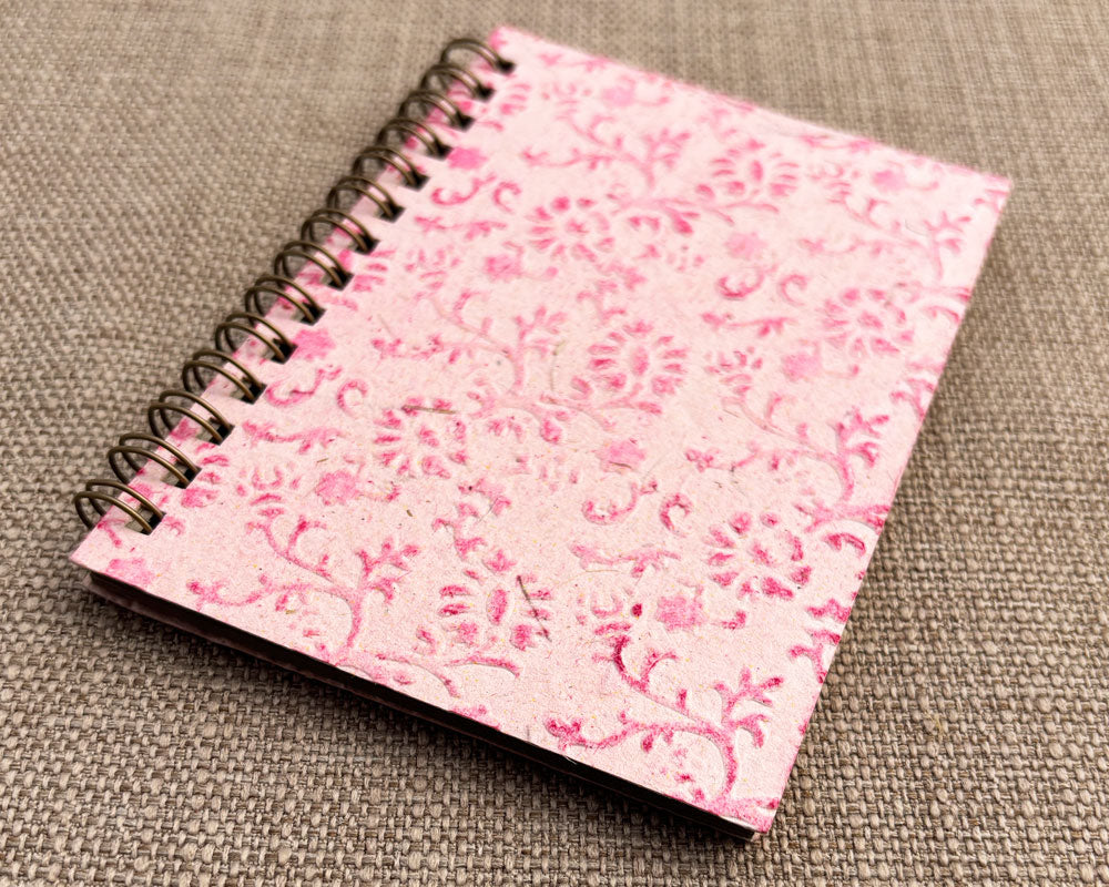 Small embossed notebook Pink Floral
