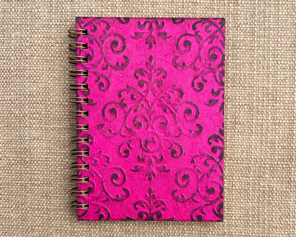 Small embossed notebook Pink Royale